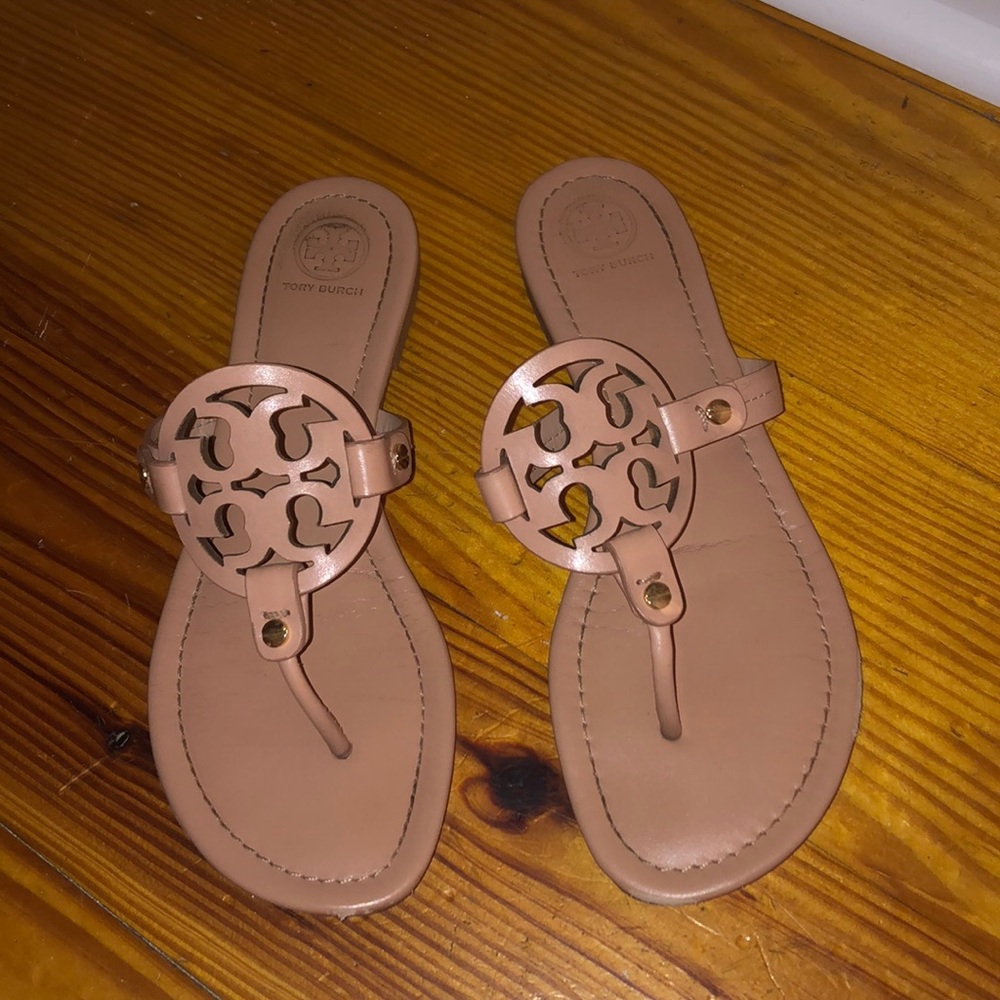 Tory Burch cream/tan sandals